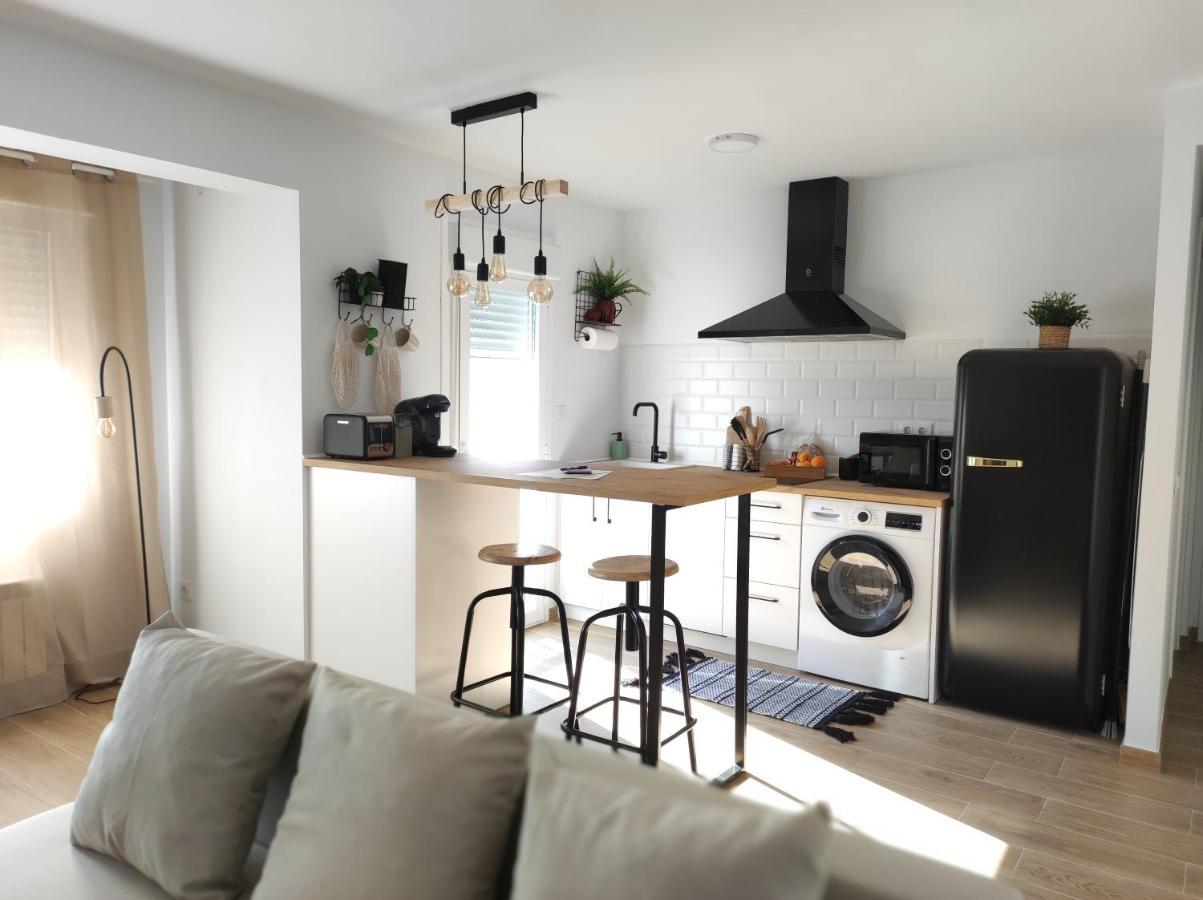 Apartamentos La Casa Del Maestro Alhama De Aragon Ngoại thất bức ảnh